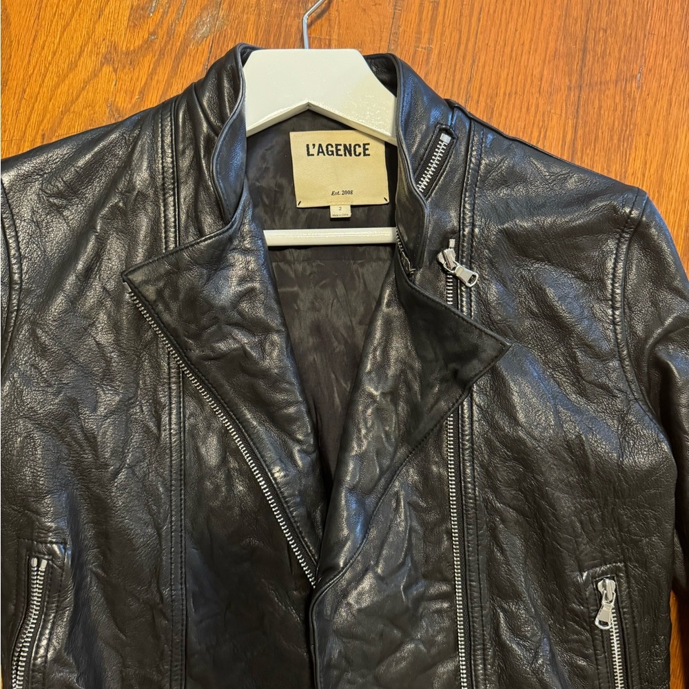 L’AGENCE  leather women’s jacket size 2, excellent condition, brand new - Picture 4 of 5